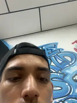 Fabian 1010sex online show from 04.22.26