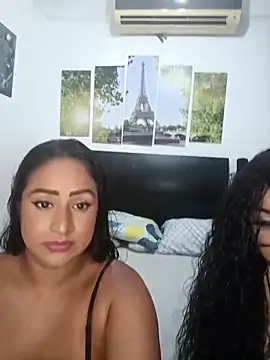 Snapshot of ashley69_brown chatting on 11.14.25 ashley69 brown online show from 11.14.25