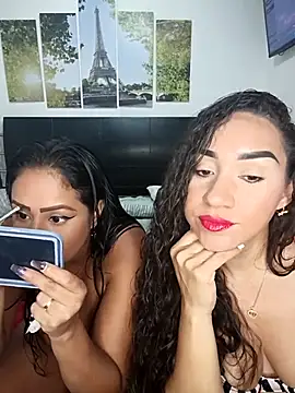 Snapshot of ashley69_brown chatting on 11.17.25 ashley69 brown online show from 11.17.25