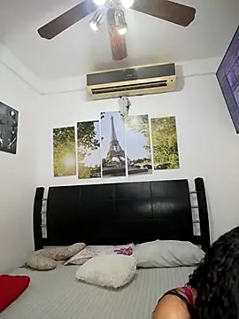 Snapshot of ashley69_brown chatting on 11.29.25 ashley69 brown online show from 11.29.25