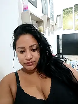 Snapshot of ashley69_brown chatting on 03.07.26 ashley69 brown online show from 03.07.26