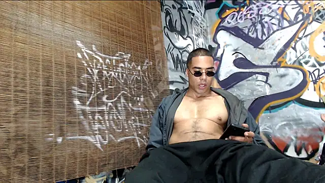 Snapshot of Justin_Frank chatting on 03.06.25 Justin Frank online show from 03.06.25