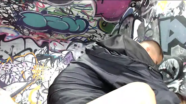 Snapshot of Justin_Frank chatting on 03.20.25 Justin Frank online show from 03.20.25