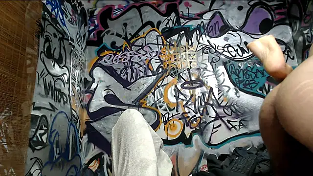 Snapshot of Justin_Frank chatting on 03.22.25 Justin Frank online show from 03.22.25