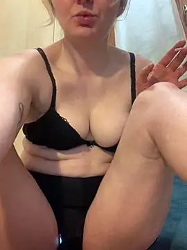 vanda26hot online show from 04.23.26