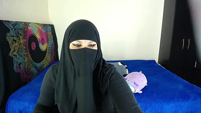 evelyn  salah online show from 04.27.26