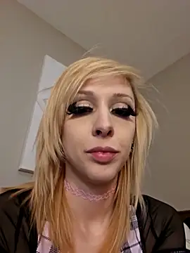Snapshot of AmethystFoxx chatting on 02.17.25 AmethystFoxx online show from 02.17.25