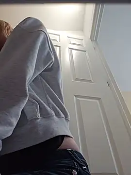Snapshot of AmethystFoxx chatting on 06.14.26 AmethystFoxx online show from 06.14.26