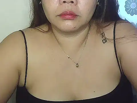 Snapshot of wild_amber25 chatting on 10.05.25 wild amber25 online show from 10.05.25