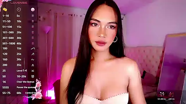 Snapshot of malkina69 chatting on 11.25.25 malkina69 online show from 11.25.25