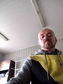 Snapshot of wilkalfa chatting on 10.02.25 wilkalfa online show from 10.02.25