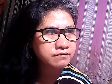 sweetsosie18 online show from 11.19.25