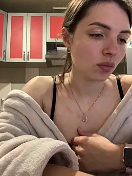 SeducingYoghourt online show from 04.06.26