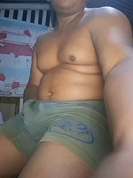 Efrain2090 online show from 03.01.25