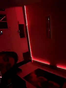 Snapshot of Villalexs chatting on 10.05.25 Villalexs online show from 10.05.25