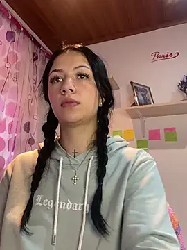 MadisonCambel online show from 12.12.24