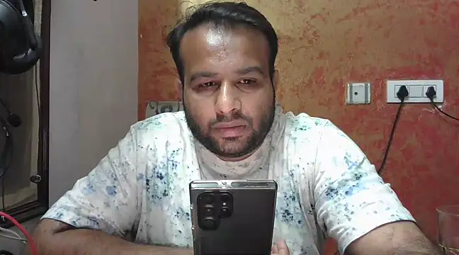 Snapshot of sura11311 chatting on 02.14.25 sura11311 online show from 02.14.25