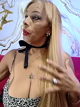 Snapshot of marylin_aboul chatting on 02.24.26 marylin aboul online show from 02.24.26