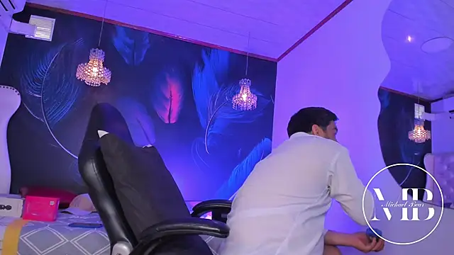 MichaelBear  online show from 01.11.26