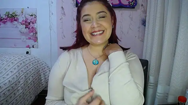 Snapshot of JADE_SWEET2 chatting on 01.26.25 JADE SWEET2 online show from 01.26.25