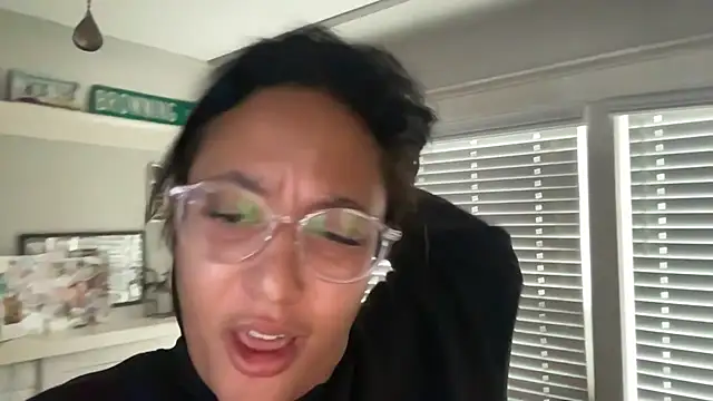 dreamyriri online show from 05.05.26