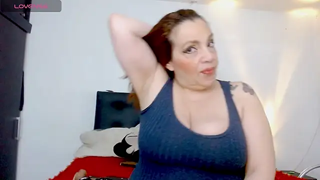 Snapshot of mussa_hott chatting on 08.04.26 mussa hott online show from 08.04.26