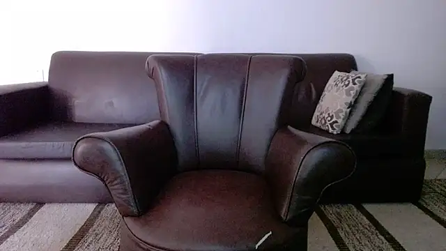 Linda1975 online show from 09.17.25