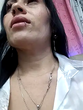 Snapshot of Tania_mature chatting on 03.17.25 Tania mature online show from 03.17.25