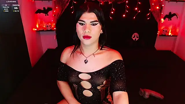 My vampire Mia online show from 03.15.25