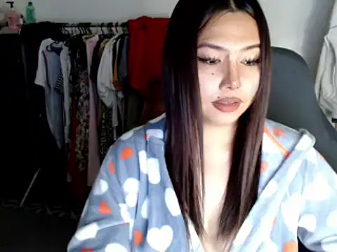 urqueendominant online show from 03.08.25