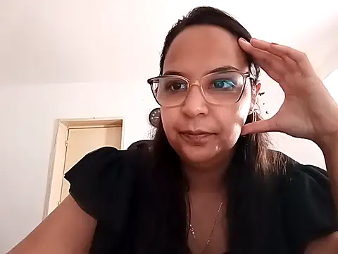 Snapshot of Andra4you chatting on 05.25.26 Andra4you online show from 05.25.26