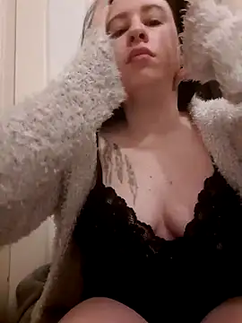 Tinka-Bella-Privat online show from 04.29.26