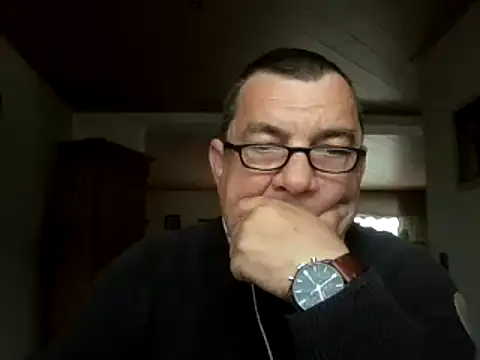 Nobbie444 online show from 05.12.26