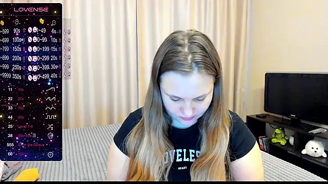 AlanaBrox online show from 02.08.25