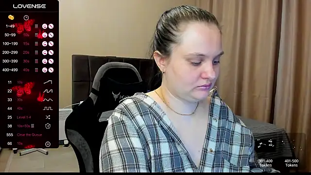 AlanaBrox online show from 12.15.25