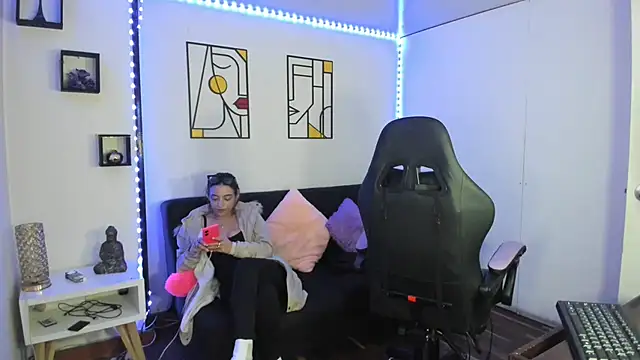 kay marie online show from 12.19.24