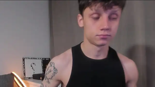 Snapshot of Nicky_neal chatting on 12.07.24 Nicky neal online show from 12.07.24