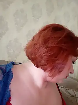 Snapshot of mom4you chatting on 03.11.26 mom4you online show from 03.11.26