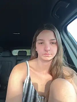 DoriDeluxe66 online show from 09.21.25