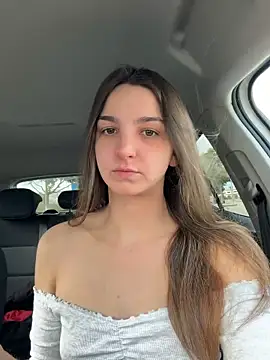 DoriDeluxe66 online show from 11.23.25