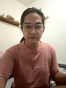 MarieLoveGlamorous online show from 01.12.26