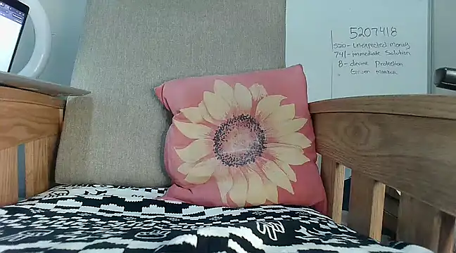 EmpressSunshine online show from 03.13.25