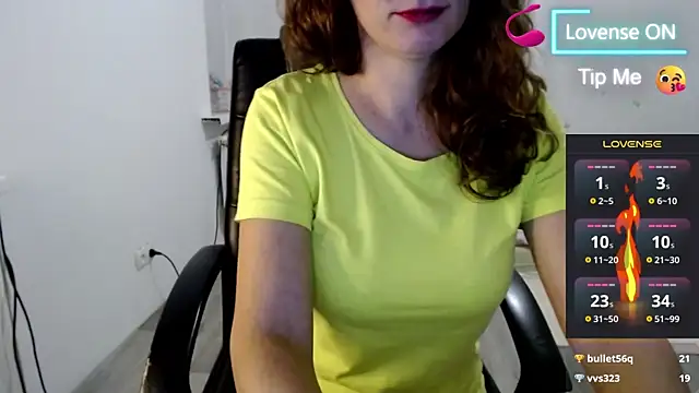 Snapshot of Masha-Mashenka1 chatting on 12.25.24 Masha-Mashenka1 online show from 12.25.24