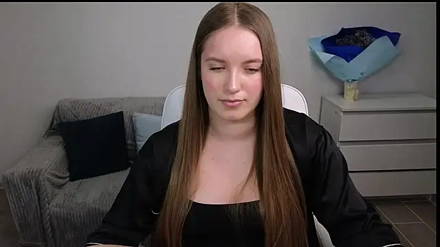 EvaMaddison online show from 02.03.25