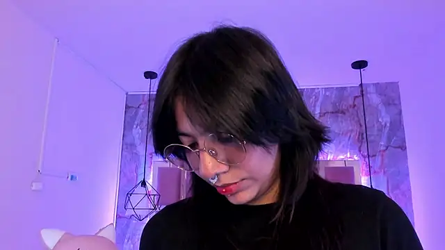 Snapshot of Nami_usagi chatting on 12.24.24 Nami usagi online show from 12.24.24