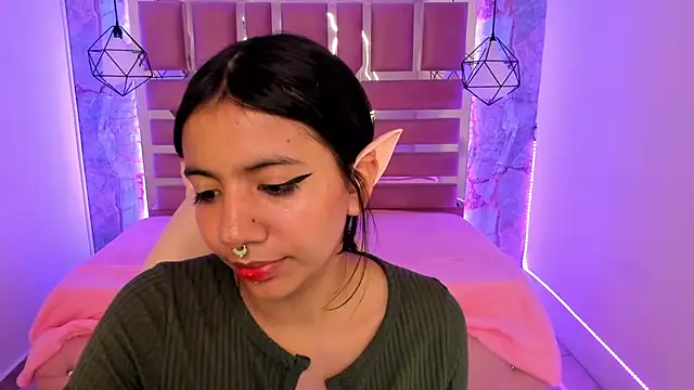 Snapshot of Nami_usagi chatting on 01.11.25 Nami usagi online show from 01.11.25