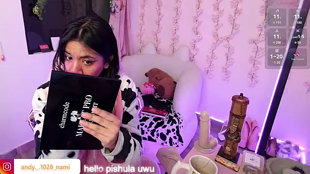 Snapshot of Nami_usagi chatting on 01.09.26 Nami usagi online show from 01.09.26