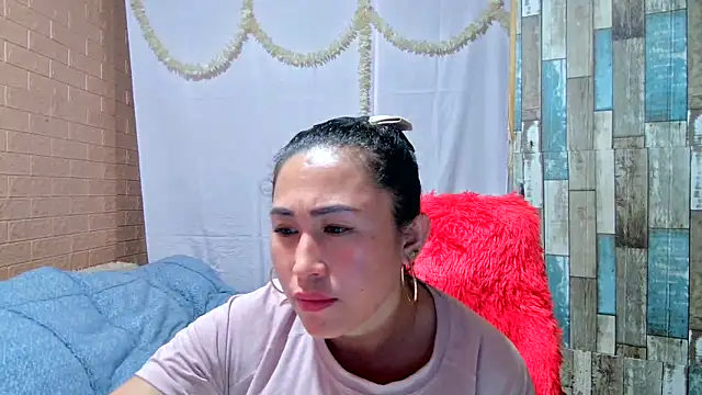 M e c e l online show from 02.20.25