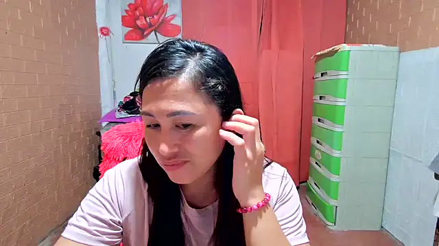 M e c e l online show from 10.19.25