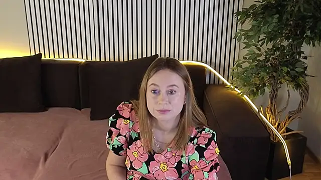 Snapshot of BrookeEvans chatting on 01.30.25 BrookeEvans online show from 01.30.25